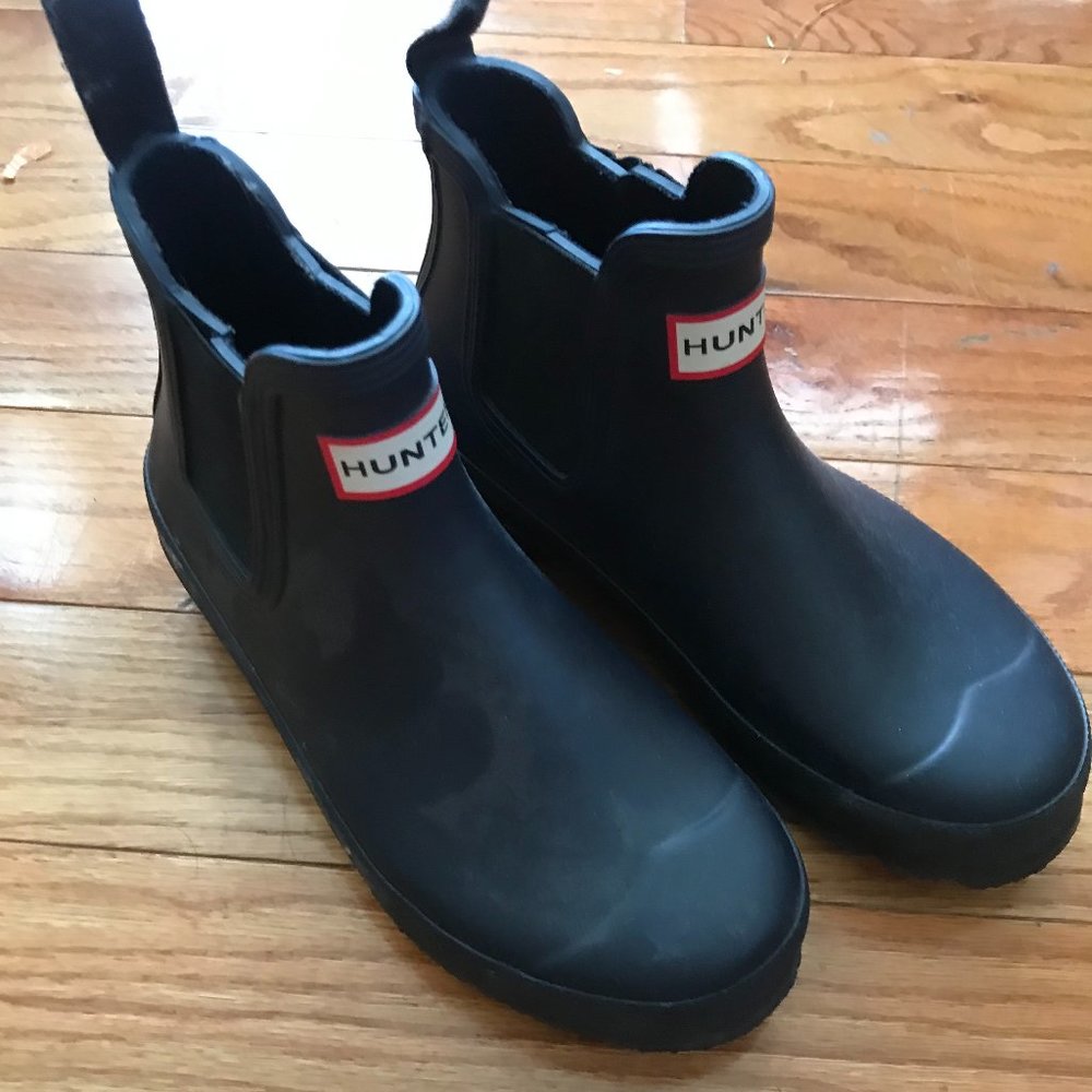 6 Navy HUNTER Ankle Chelsea Rain Boots - NWOT